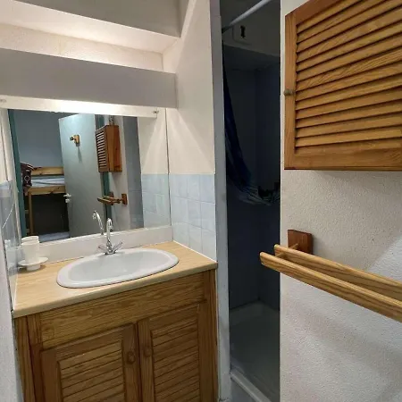 T2 Avec Piscine, Lave-vaisselle, à 150m, Animaux Acceptés - Fr-1-702-42 * Agde