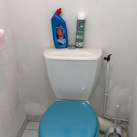 T2 Avec Piscine, Lave-vaisselle, A 150m, Animaux Acceptes - Fr-1-702-42 * Agde